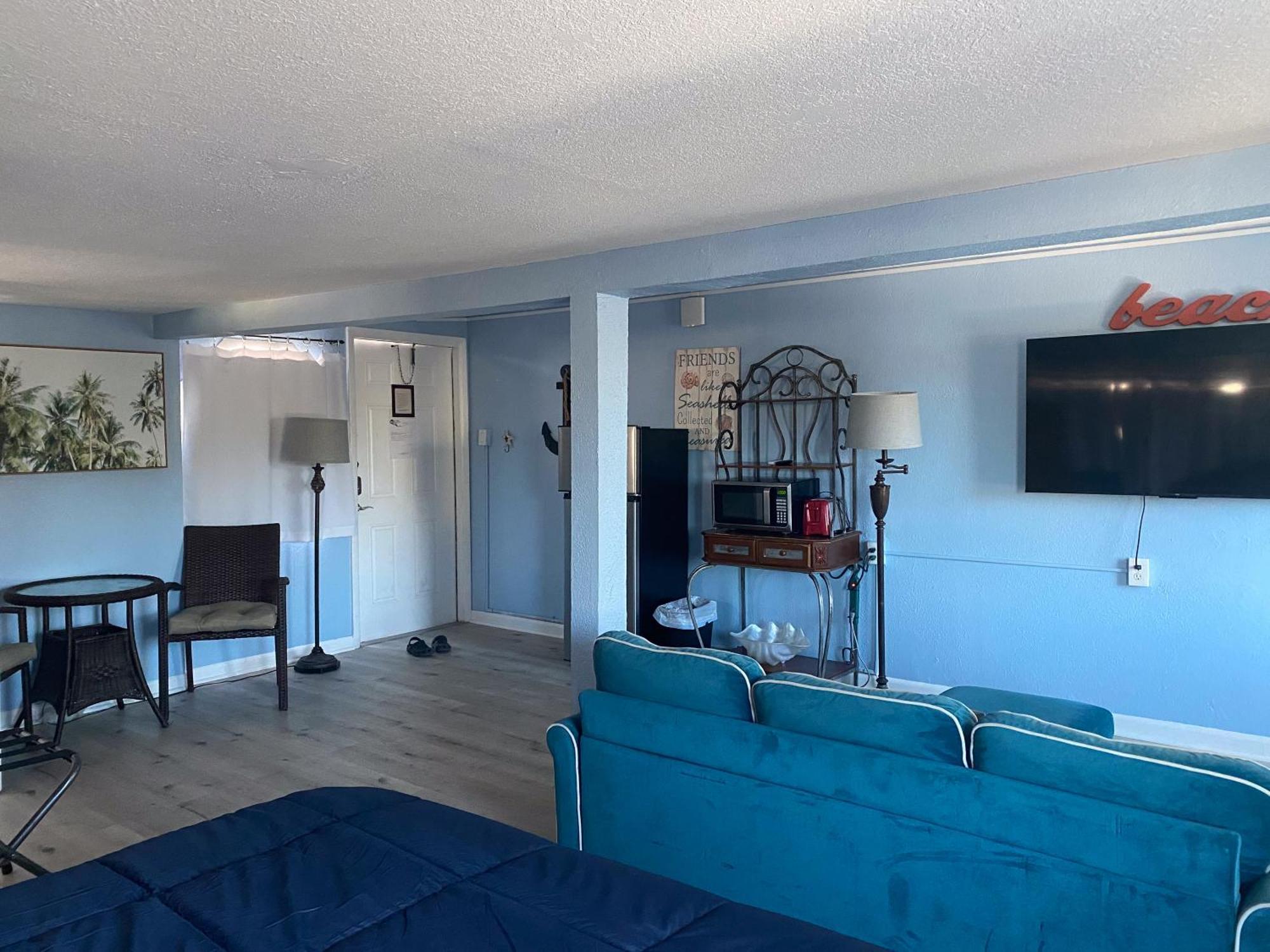 Oasis Palms Resort St. Pete Beach Exteriör bild